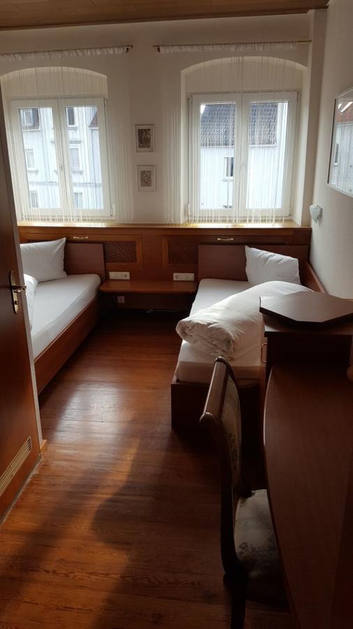 Gaststaette Peperoni Otel Biberach an der Riß Dış mekan fotoğraf